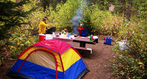 camping meal work space